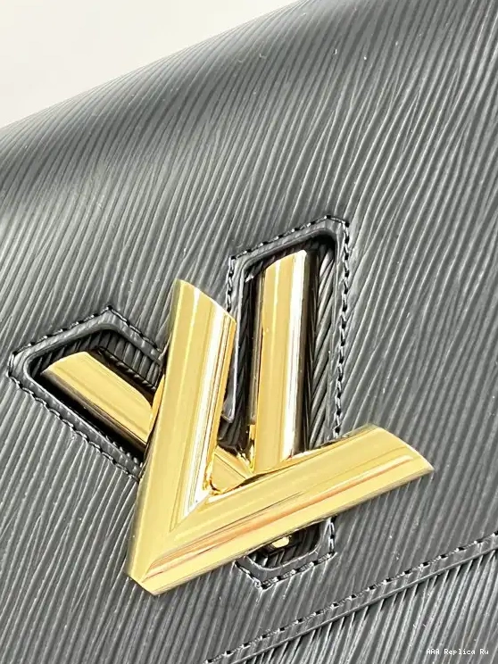AAA Replica Ru PM TWIST VUITTON LOUIS 0521